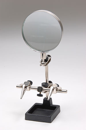 HELPING HANDS MAGNIFIER (E902-094)